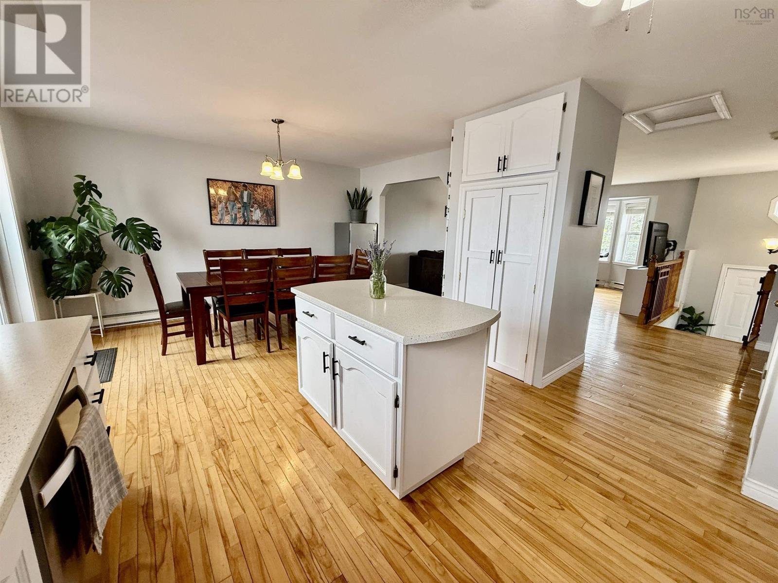Property at 1 Kohar Court image 4