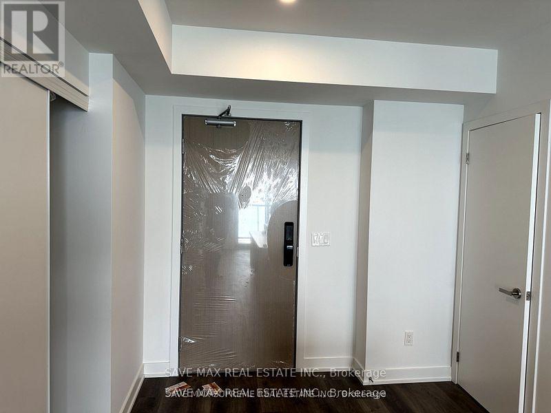 1406 - 370 Martha Street, Burlington (Brant), Ontario  L7R 0G9 - Photo 3 - W12339979