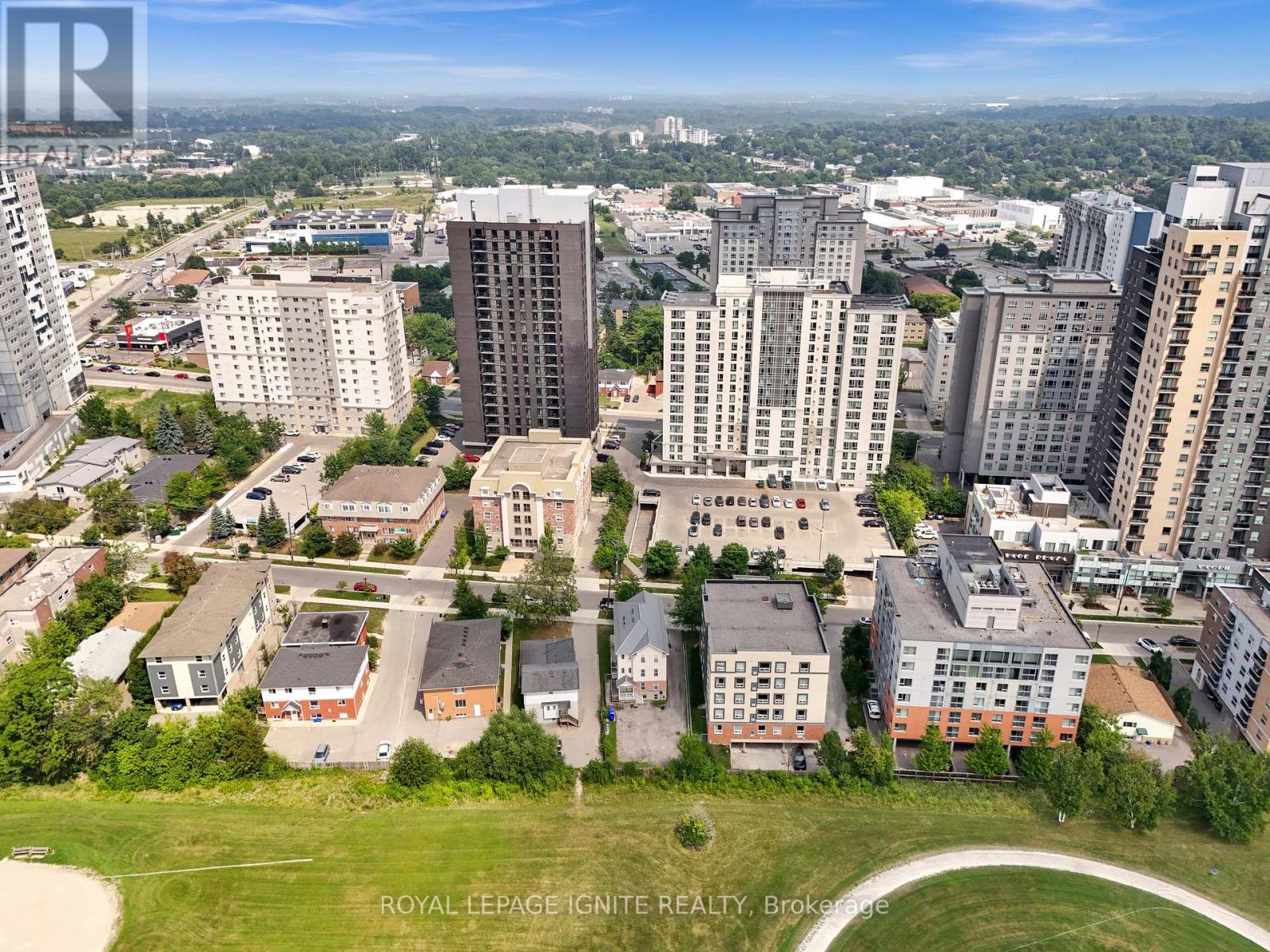 327 Spruce Street, Waterloo, Ontario  N2L 3M6 - Photo 42 - X12337474