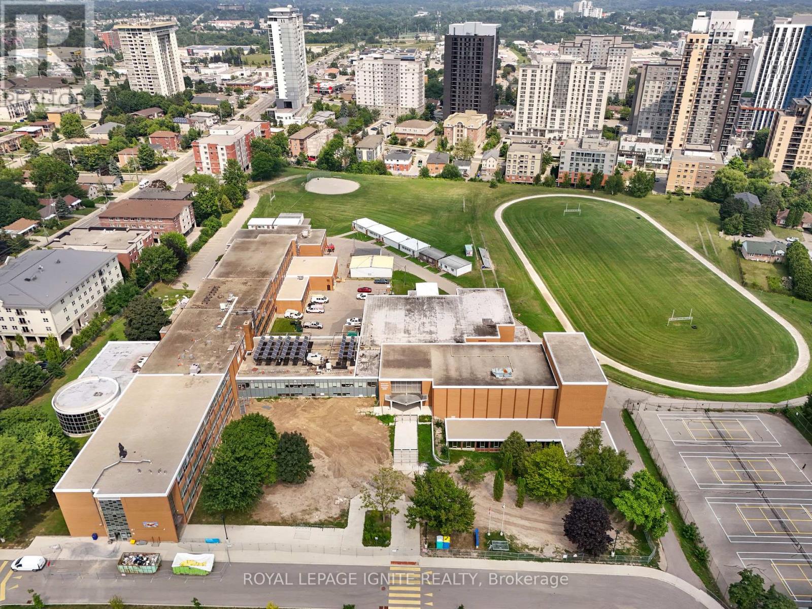 327 Spruce Street, Waterloo, Ontario  N2L 3M6 - Photo 43 - X12337474