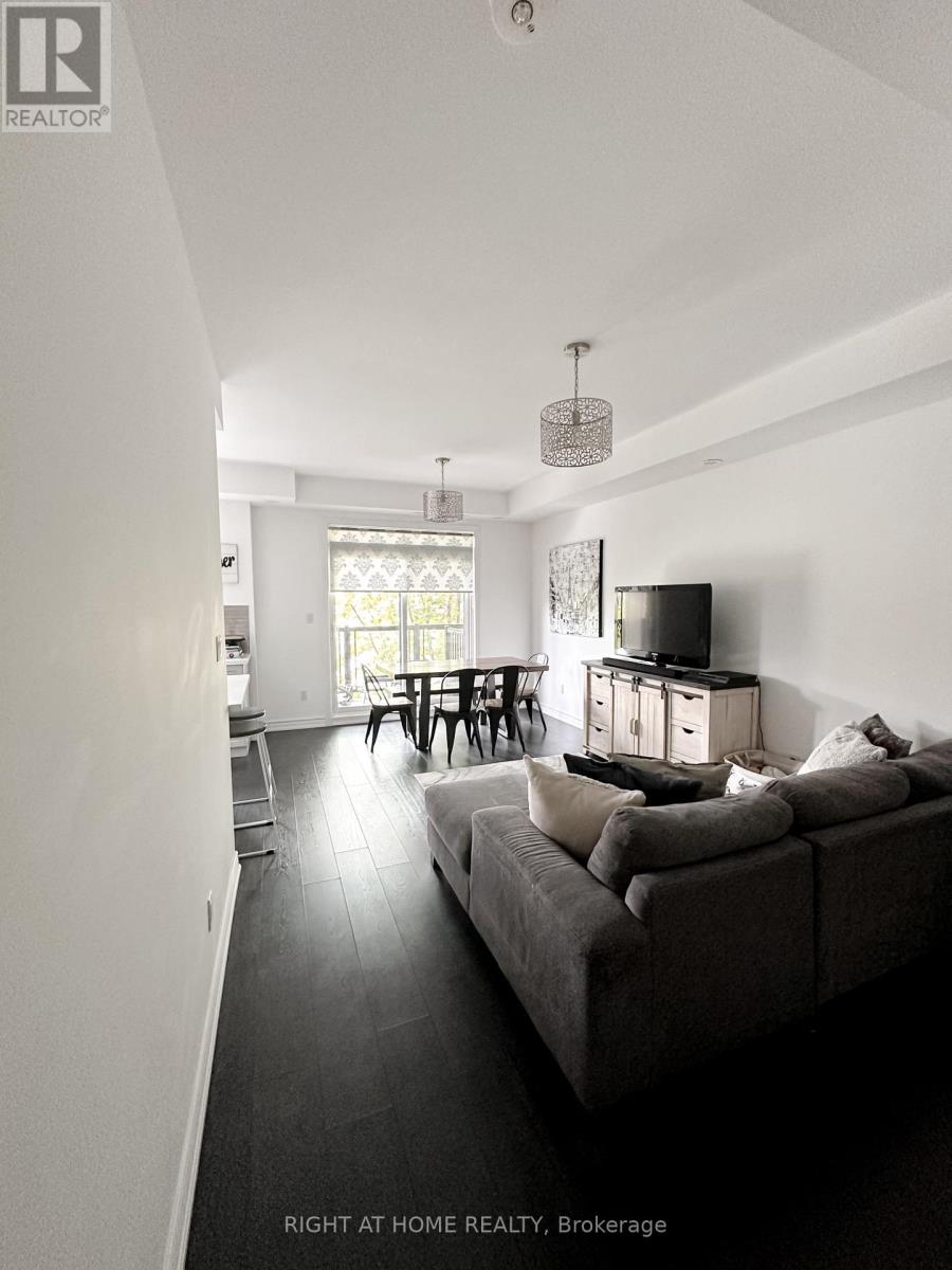 Property at 423 - 201 PINE GROVE ROAD image 3