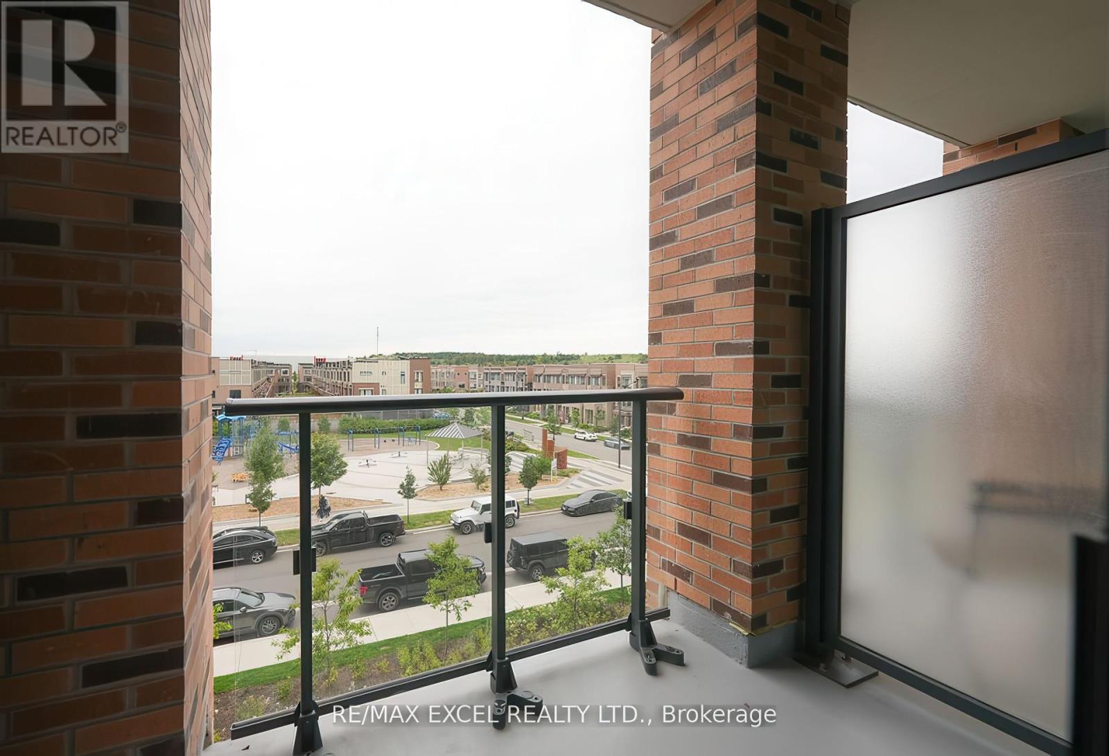 524 - 100 Eagle Rock Way, Vaughan, Ontario  L6A 5A7 - Photo 12 - N12340378