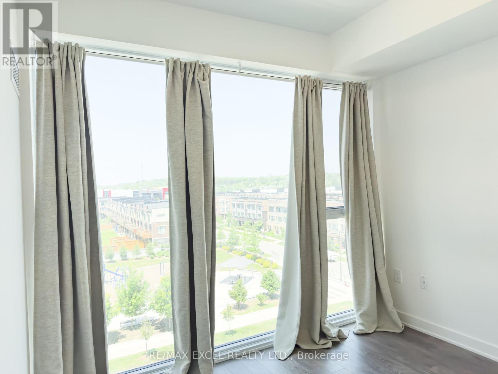 524 - 100 Eagle Rock Way, Vaughan, Ontario  L6A 5A7 - Photo 7 - N12340378