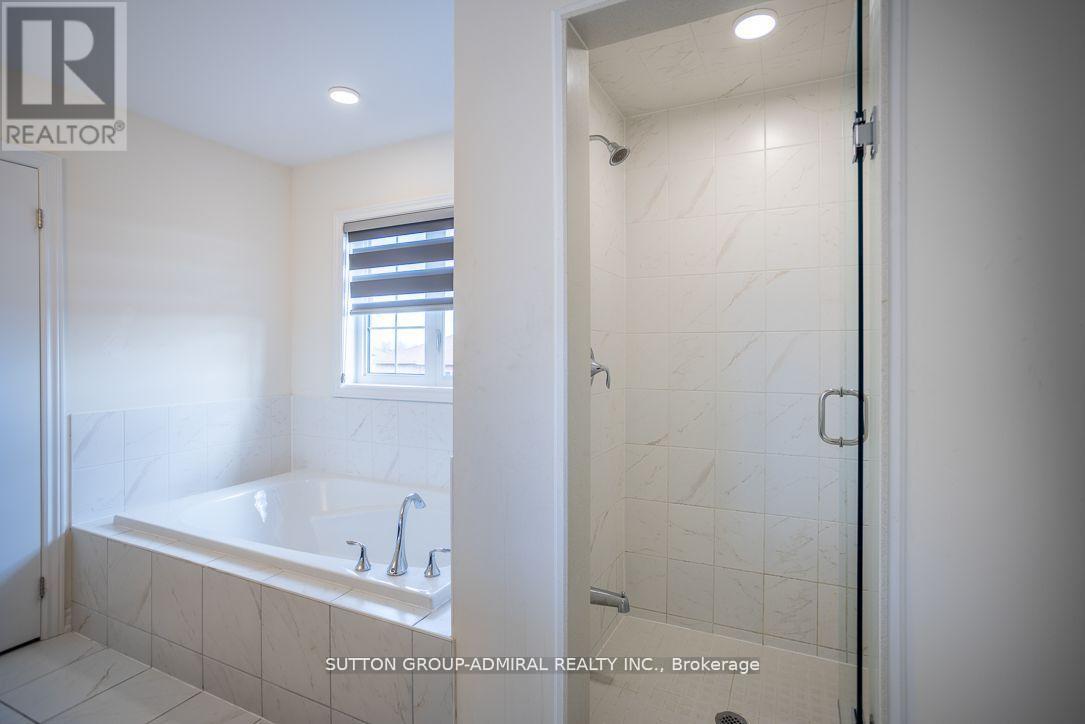 2207 Lozenby Street, Innisfil, Ontario  L9S 0M9 - Photo 18 - N12340436