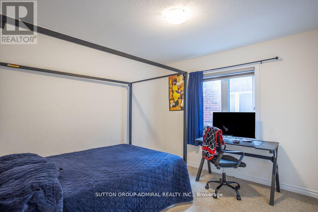 2207 Lozenby Street, Innisfil, Ontario  L9S 0M9 - Photo 22 - N12340436