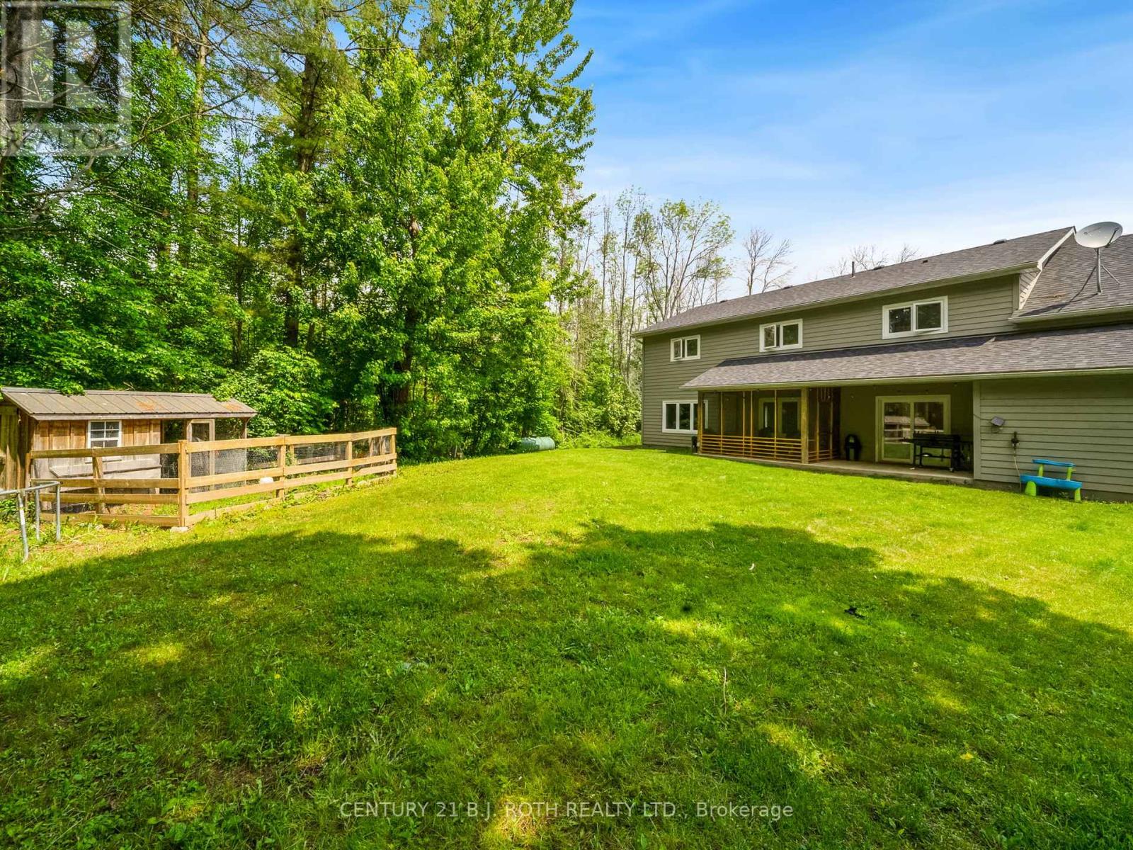 4098 Cambrian Road, Severn, Ontario  L0K 2B0 - Photo 30 - S12340377