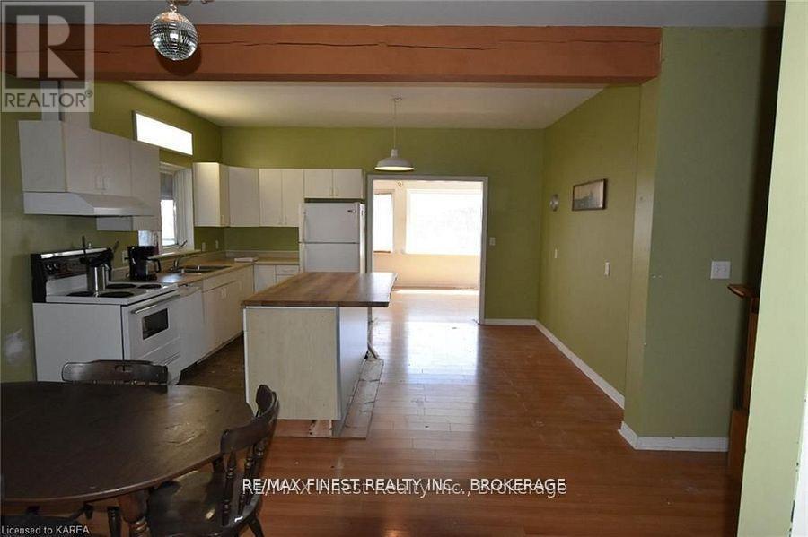 1146 Fourth Lake Road S, Frontenac, Ontario  K0H 2K0 - Photo 5 - X12340452