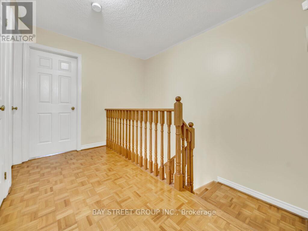 97 Quail Feather Crescent, Brampton (Sandringham-Wellington), Ontario  L6R 1S1 - Photo 17 - W12340395