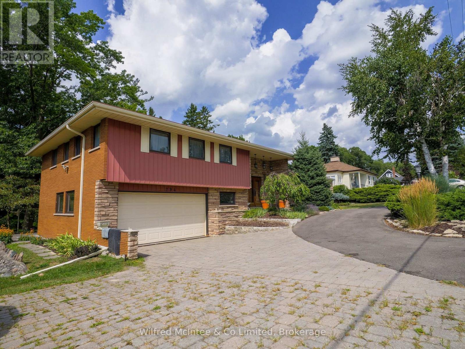 294 2nd Street, Hanover, Ontario  N4N 1A5 - Photo 2 - X12338566