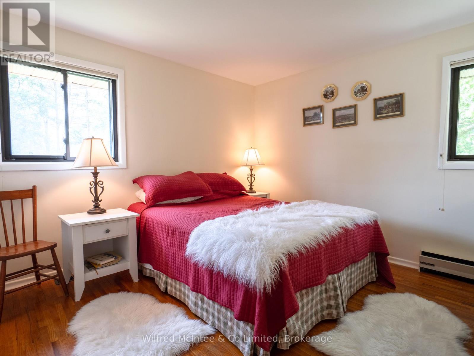 294 2nd Street, Hanover, Ontario  N4N 1A5 - Photo 26 - X12338566