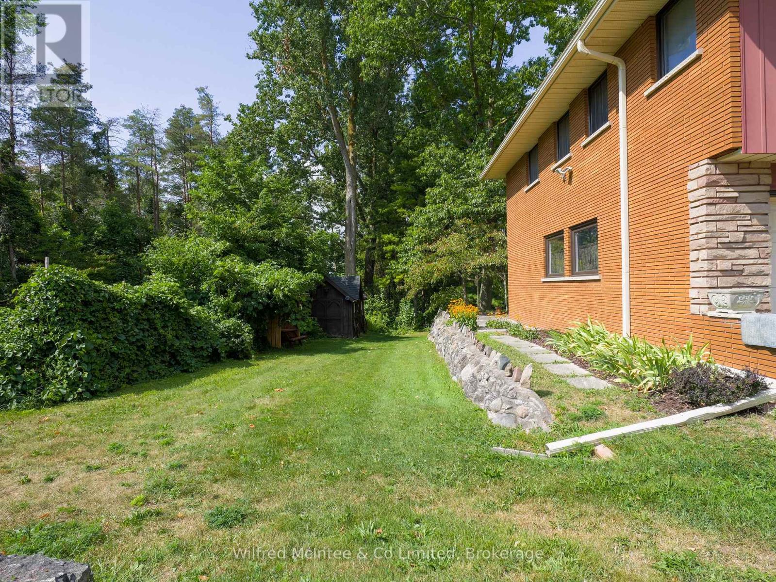 294 2nd Street, Hanover, Ontario  N4N 1A5 - Photo 34 - X12338566