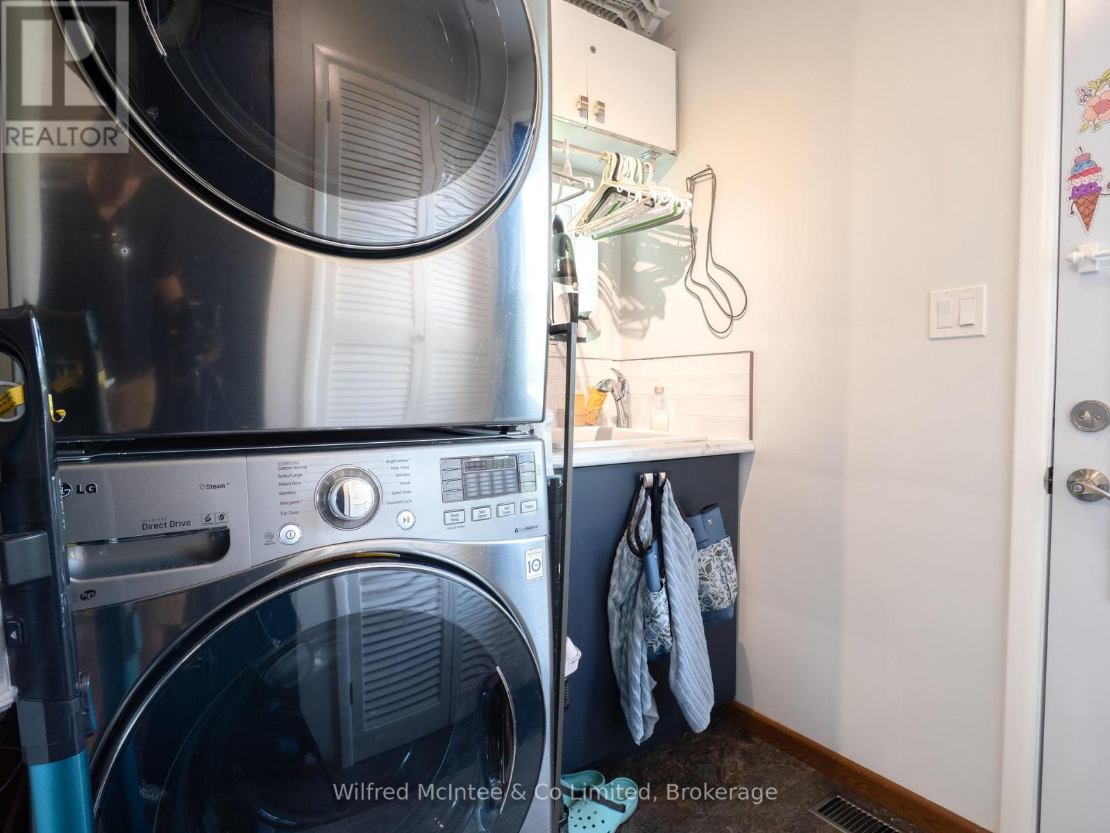 294 2nd Street, Hanover, Ontario  N4N 1A5 - Photo 30 - X12338566
