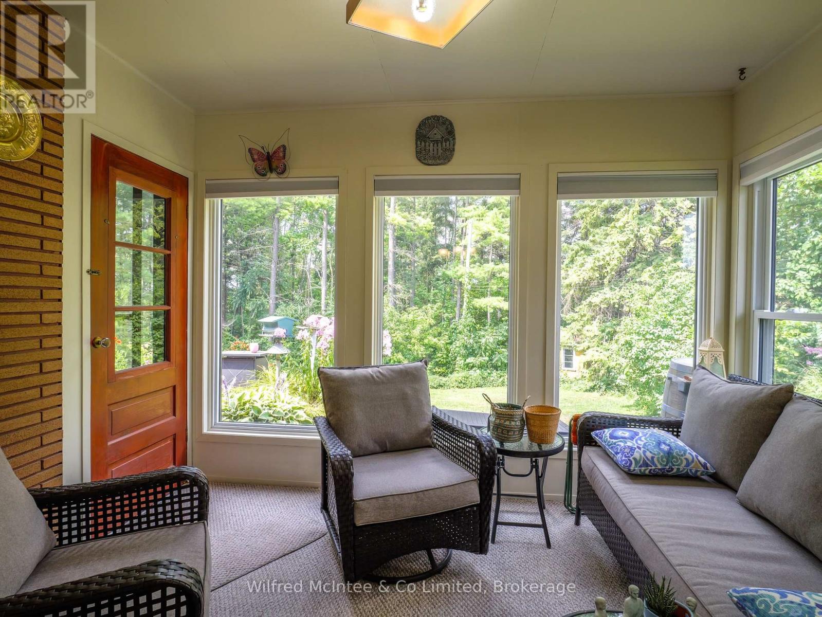 294 2nd Street, Hanover, Ontario  N4N 1A5 - Photo 31 - X12338566