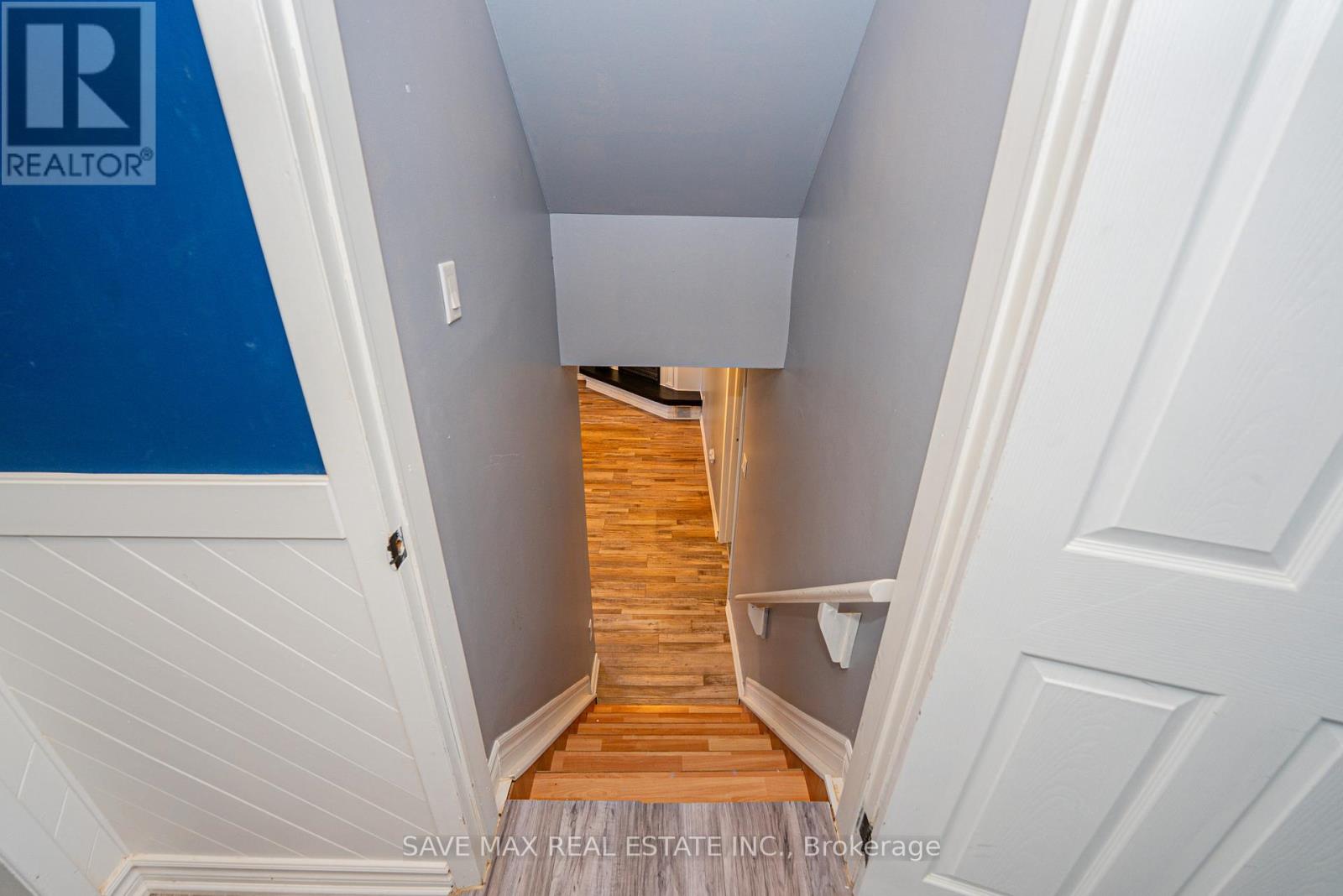6307 Carolyn Avenue, Niagara Falls, Ontario  L2E 5H6 - Photo 29 - X12340370