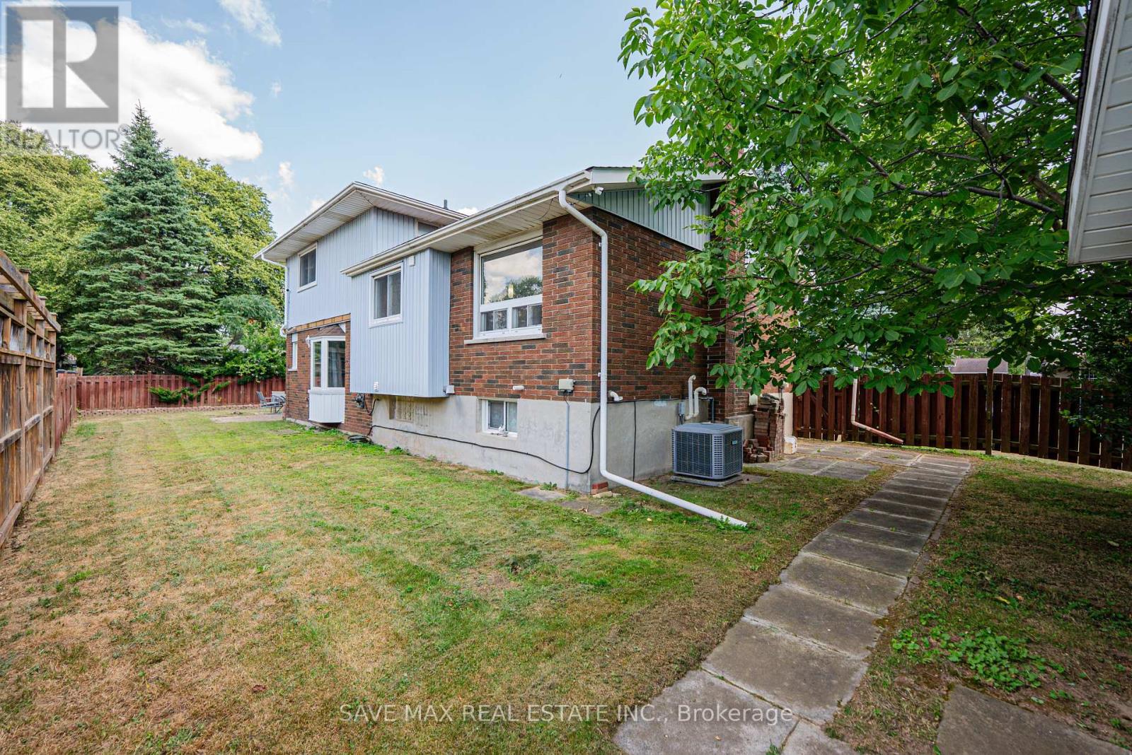 6307 Carolyn Avenue, Niagara Falls, Ontario  L2E 5H6 - Photo 37 - X12340370