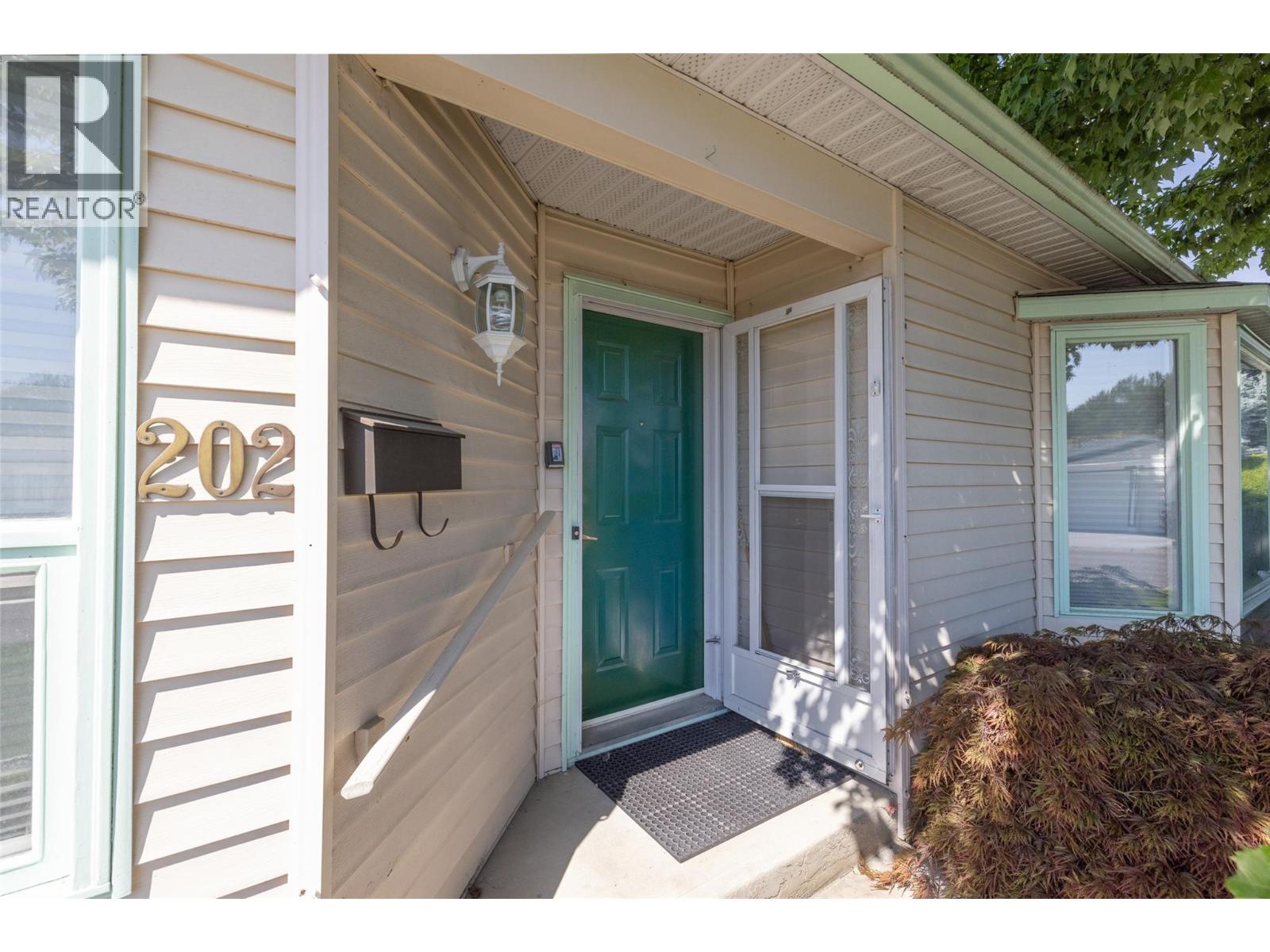 Property at 1255 Raymer Avenue Unit# 202 image 4