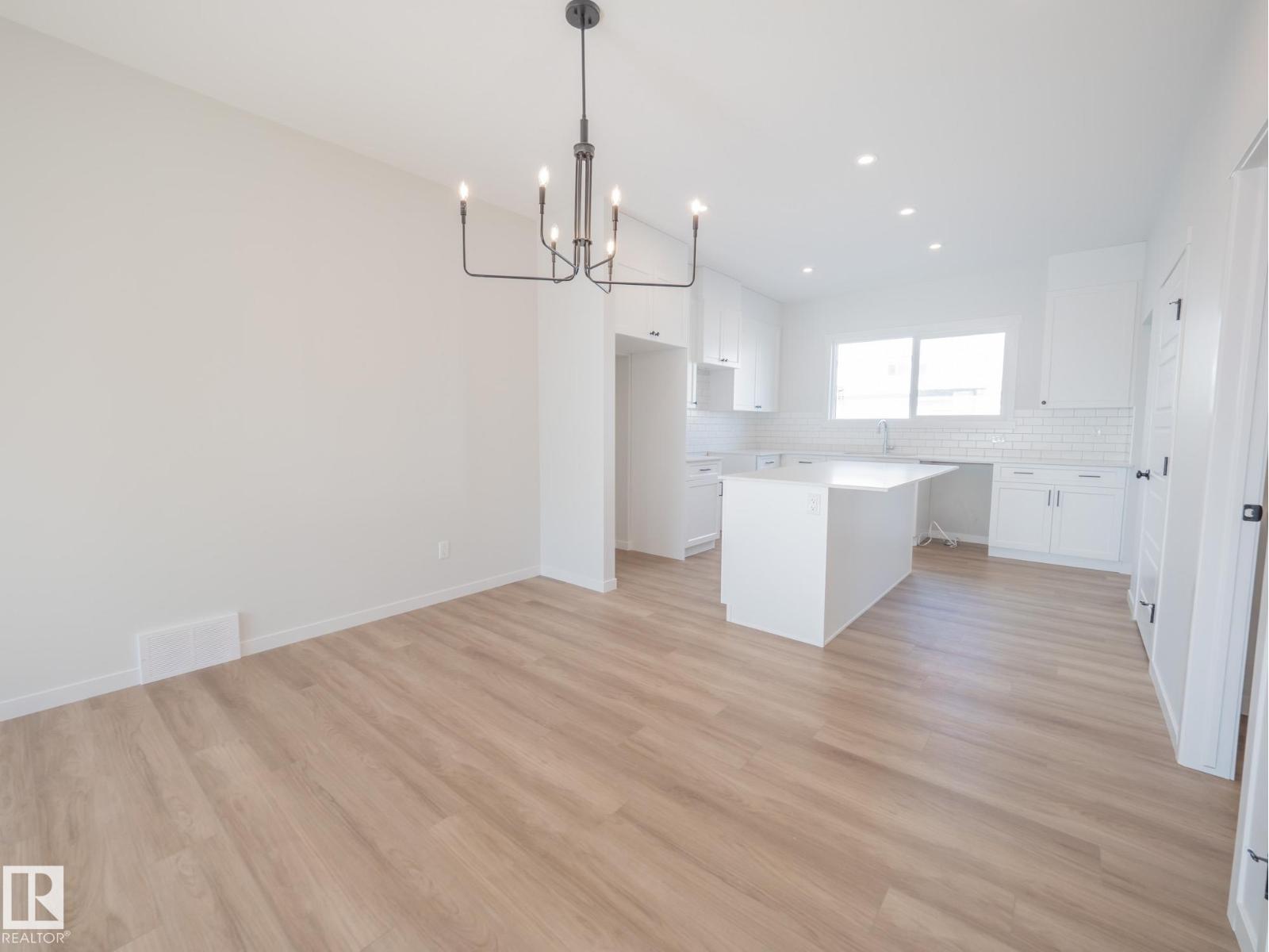 1332 14 Av Nw, Edmonton, Alberta  T6T 2W1 - Photo 8 - E4427989