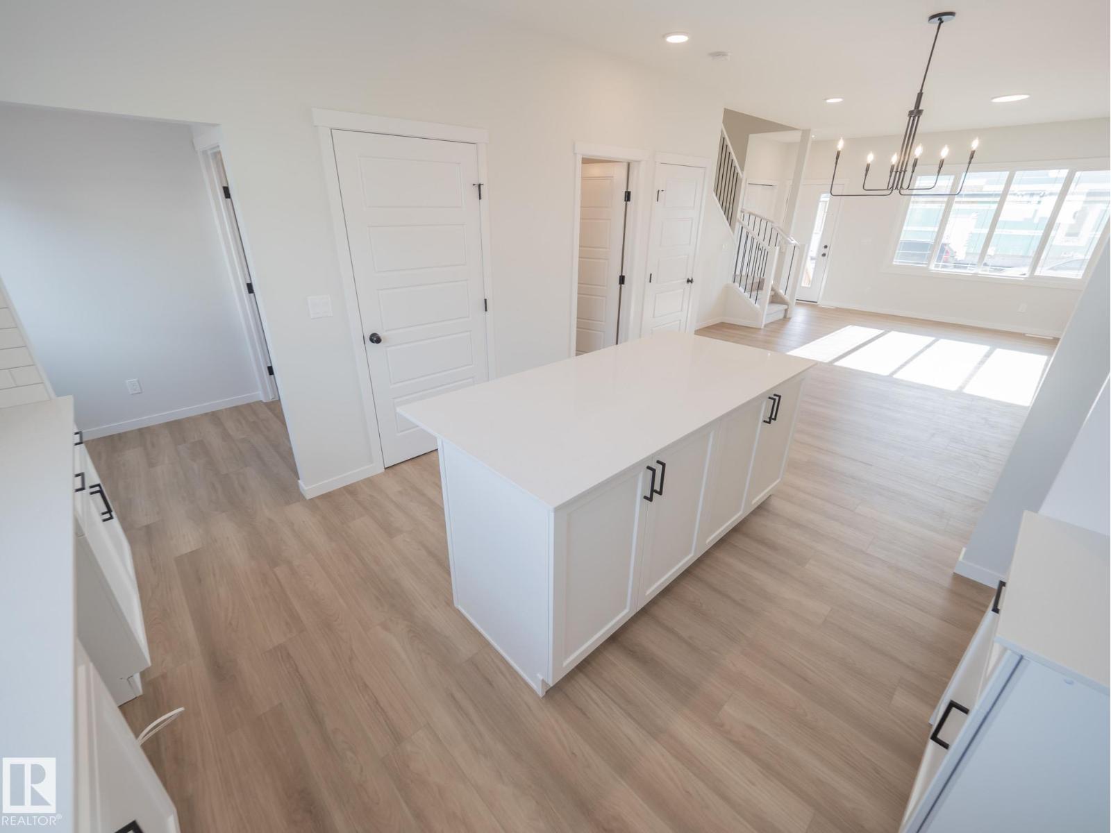 1332 14 Av Nw, Edmonton, Alberta  T6T 2W1 - Photo 13 - E4427989