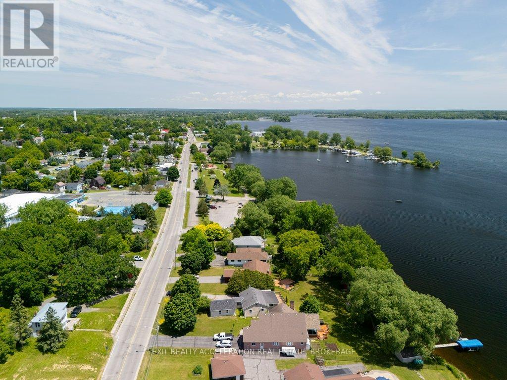 84 Main Street, Deseronto, Ontario  K0K 1X0 - Photo 36 - X12340544