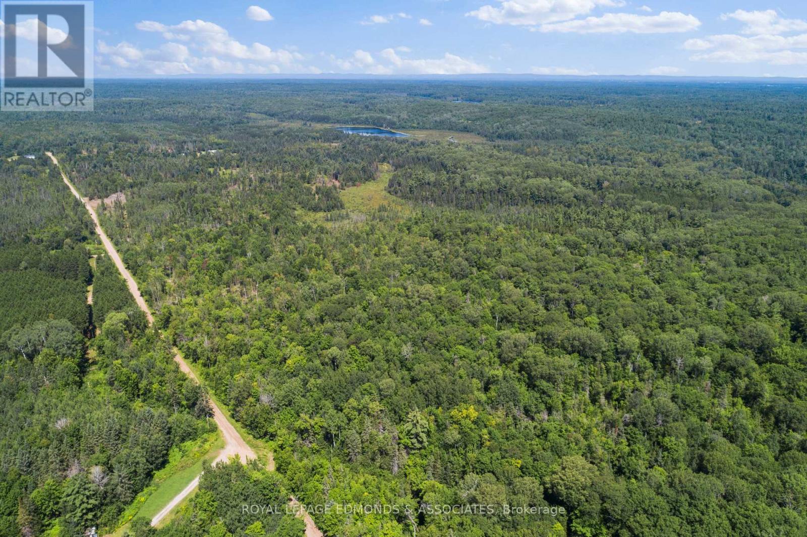 00 Dore Bay Road, North Algona Wilberforce, Ontario  K8A 6W5 - Photo 3 - X12340567