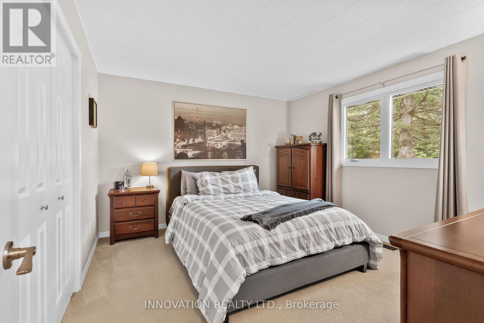 1424 Notre Dame Street, Russell, Ontario  K0A 1W0 - Photo 19 - X12340578