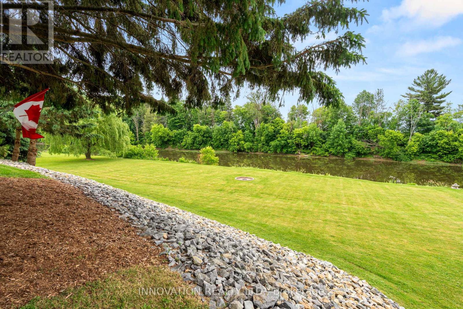 1424 Notre Dame Street, Russell, Ontario  K0A 1W0 - Photo 40 - X12340578