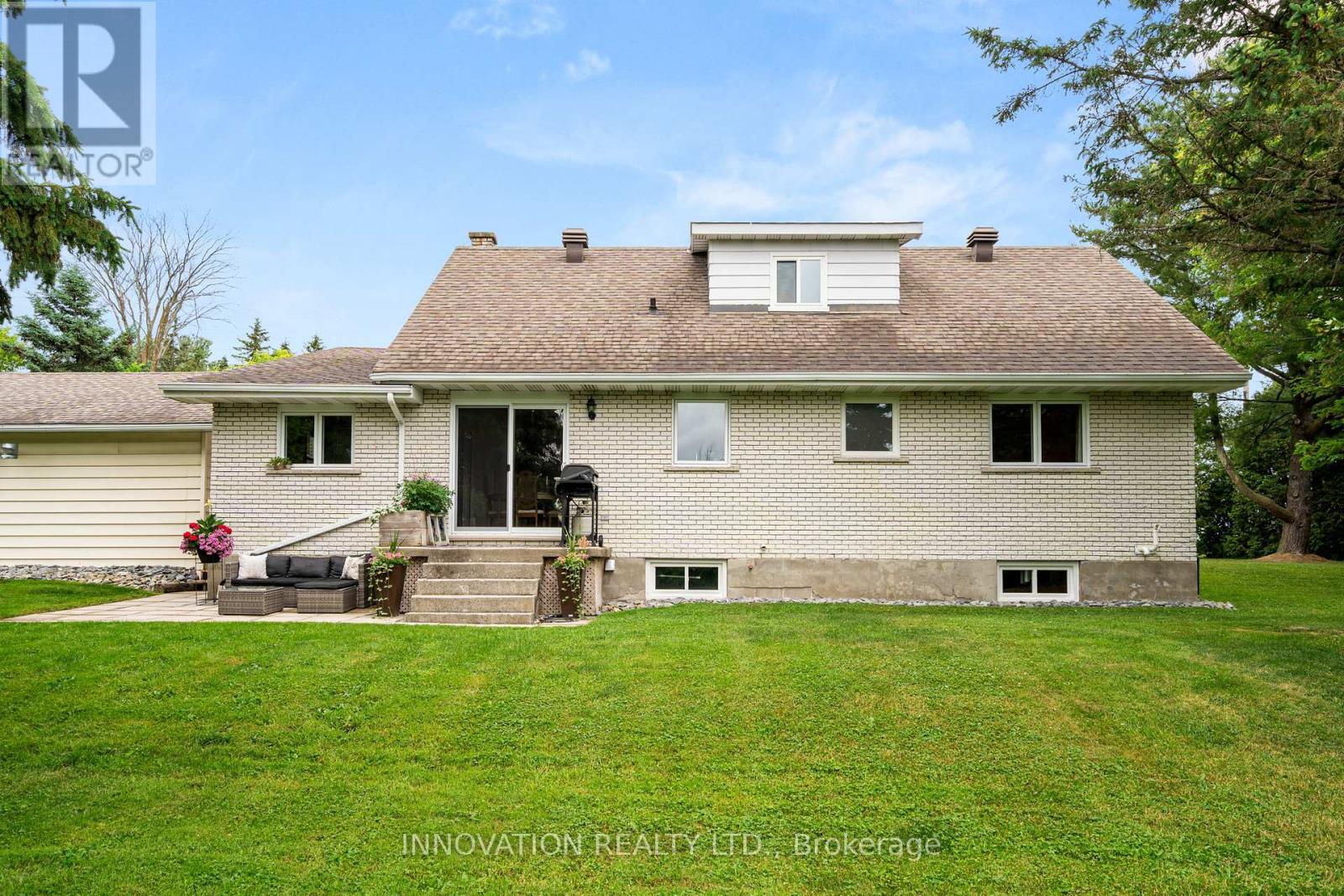 1424 Notre Dame Street, Russell, Ontario  K0A 1W0 - Photo 42 - X12340578