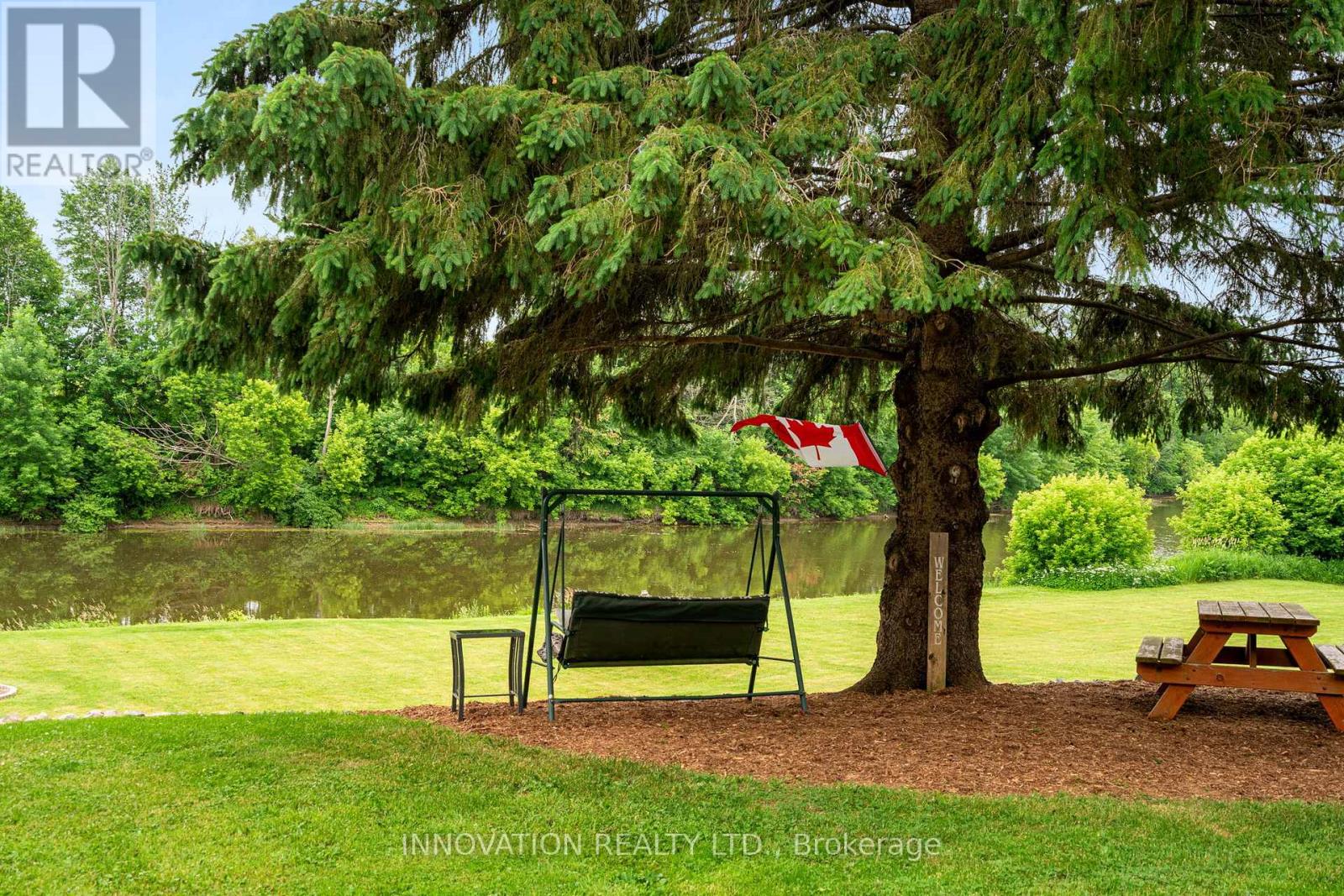 1424 Notre Dame Street, Russell, Ontario  K0A 1W0 - Photo 45 - X12340578