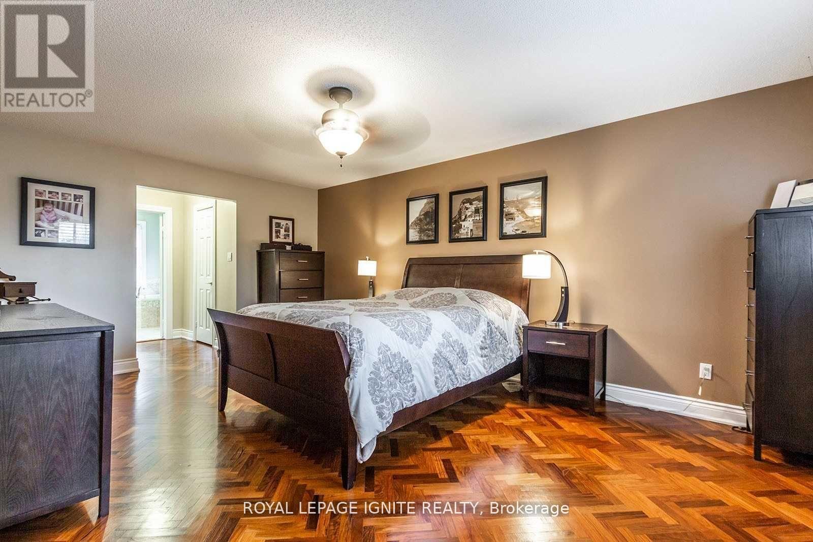 Main & Second - 16 Chalmers Court, Brampton, Ontario  L6Z 3G9 - Photo 10 - W12340450