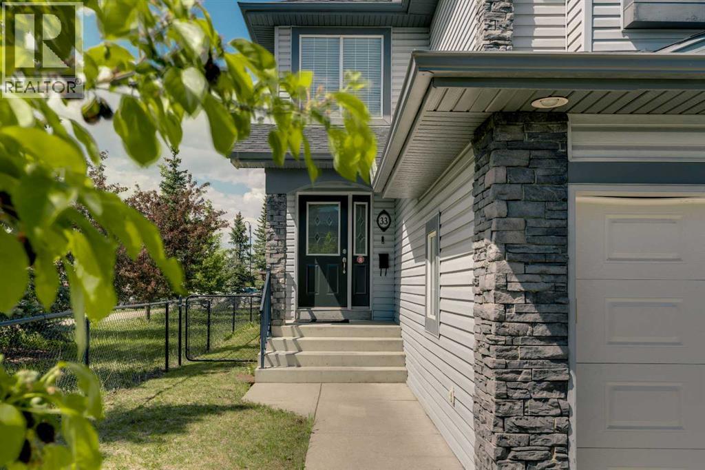 Property at 33 Brightondale Parade SE image 2