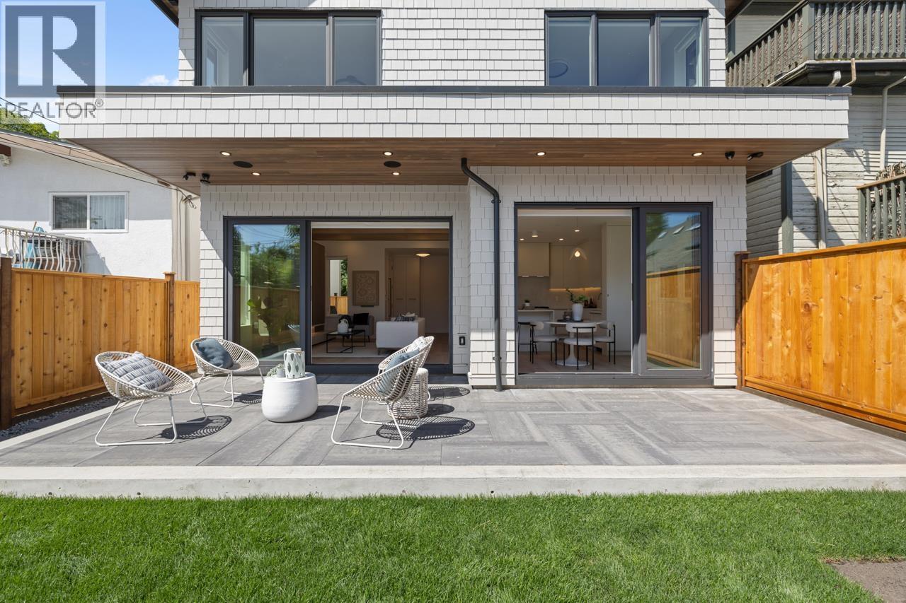 Property at 2 610 E 10TH AVENUE image 3