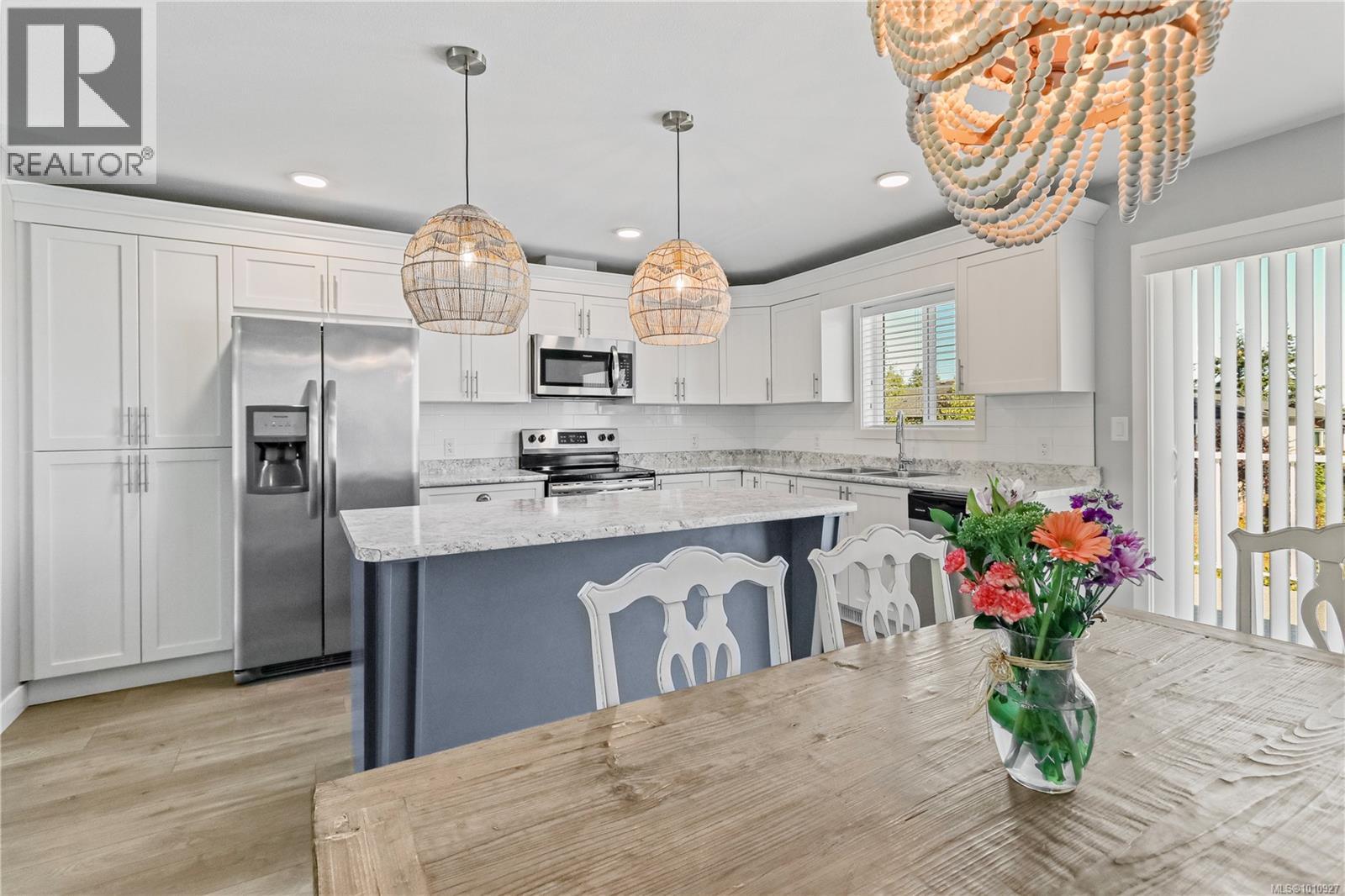 Property at 532 Lori Pl image 1