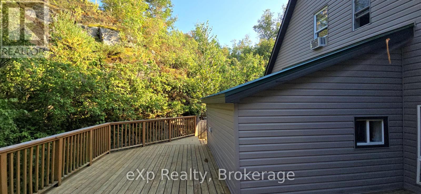 28 Emily Street, Parry Sound, Ontario  P2A 2P5 - Photo 22 - X12340593