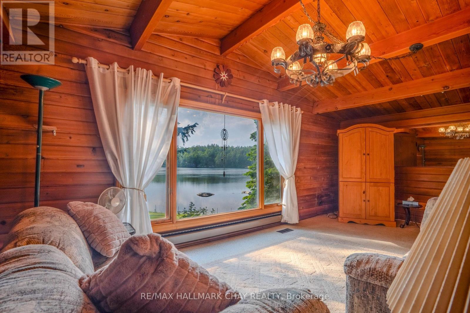 1070 Chaikof Road, Bracebridge, Ontario  P1P 1R3 - Photo 12 - X12340470