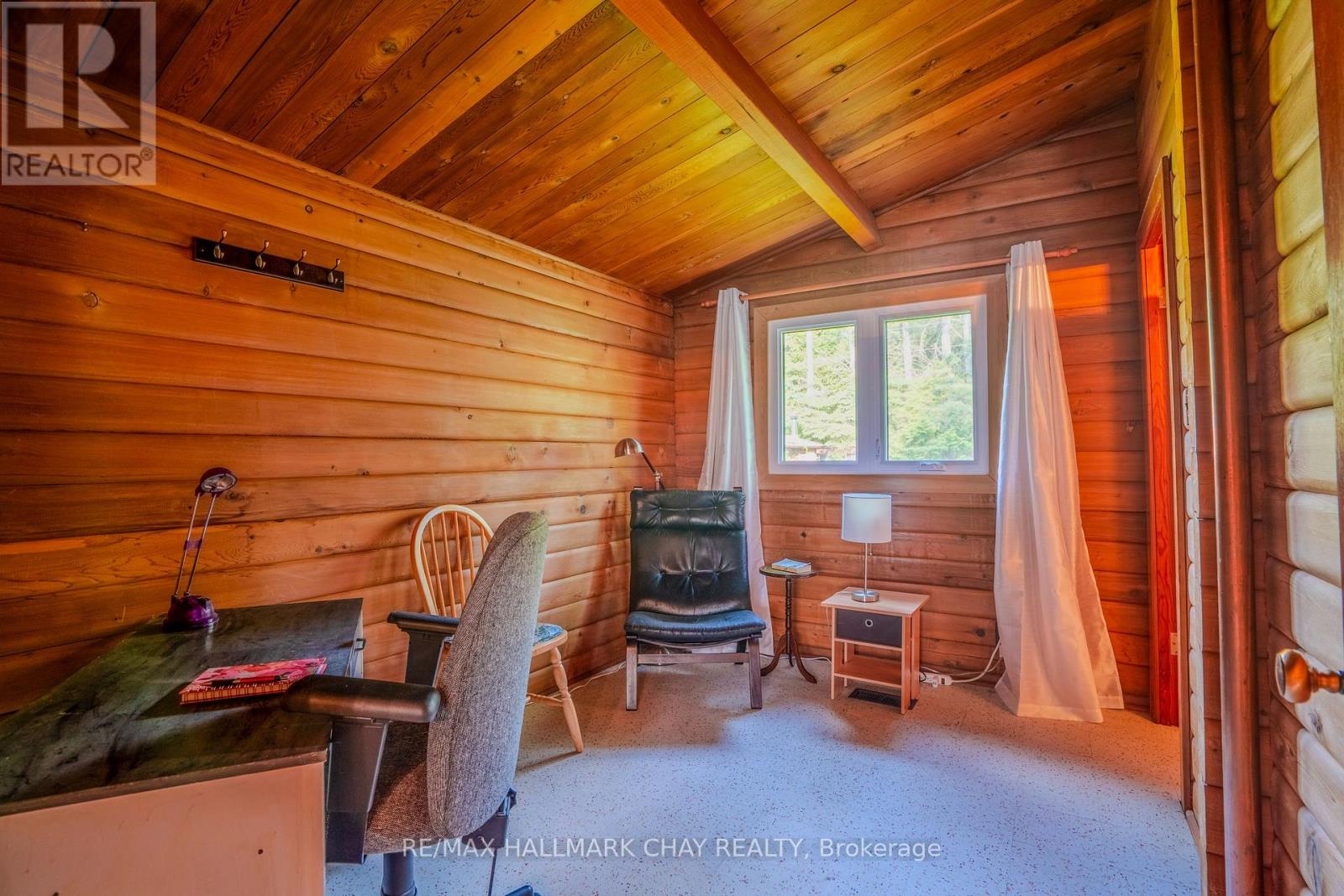 1070 Chaikof Road, Bracebridge, Ontario  P1P 1R3 - Photo 15 - X12340470