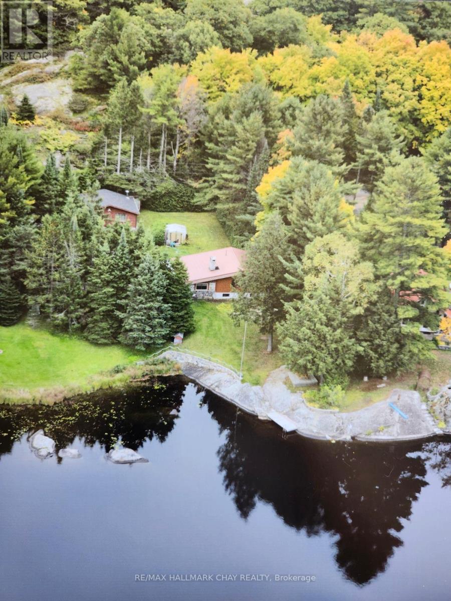 1070 Chaikof Road, Bracebridge, Ontario  P1P 1R3 - Photo 25 - X12340470