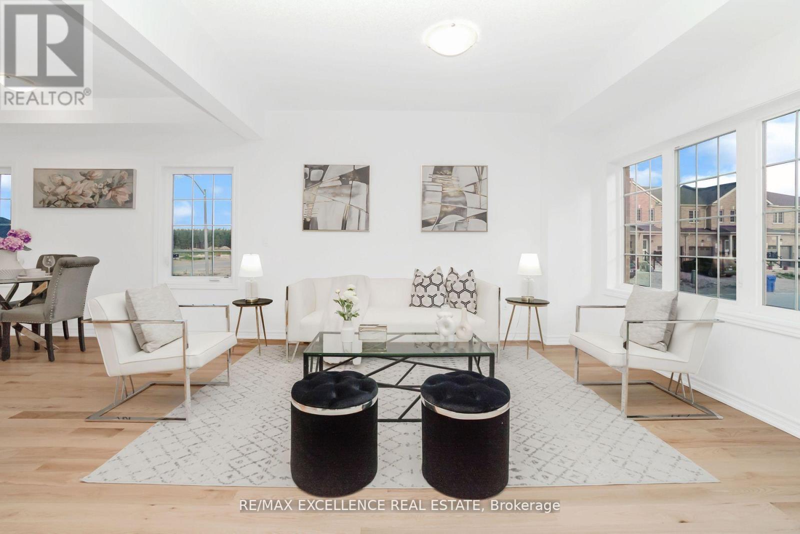 439 Vandusen Avenue, Southgate, Ontario  N0C 1B0 - Photo 6 - X12340482