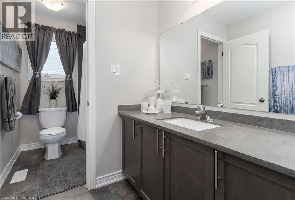 6325 St. Michael Avenue, Niagara Falls, Ontario  L2H 0C7 - Photo 23 - 40759743