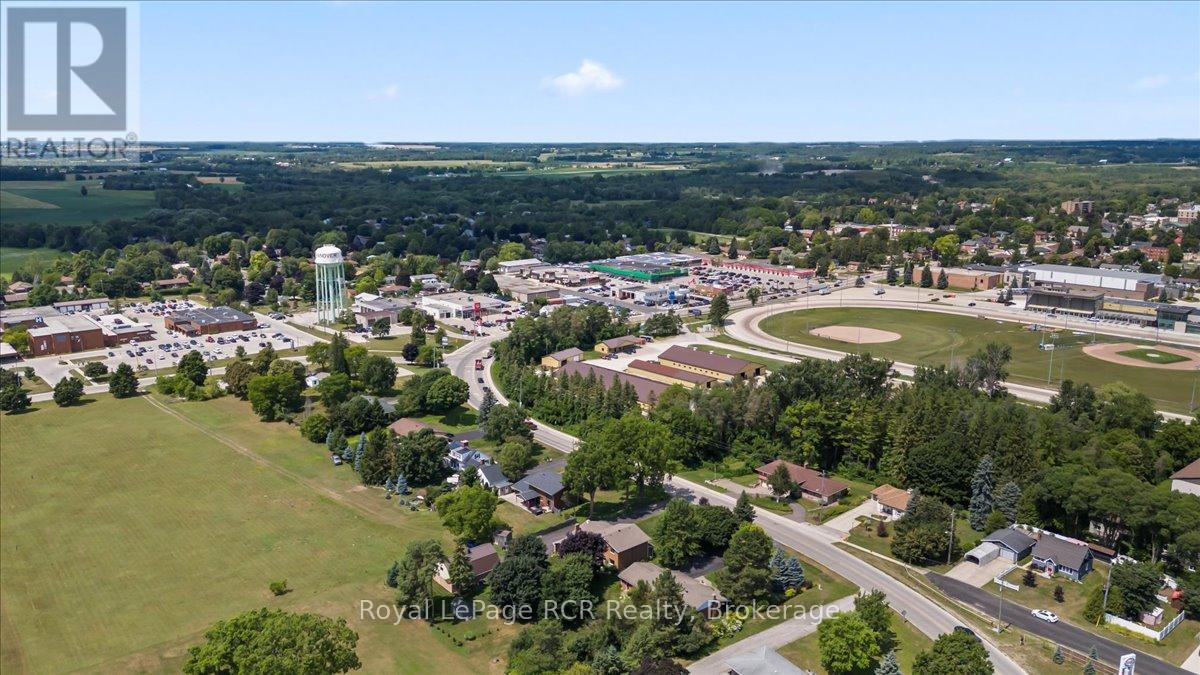295 2nd Street, Hanover, Ontario  N4N 1A4 - Photo 33 - X12321974