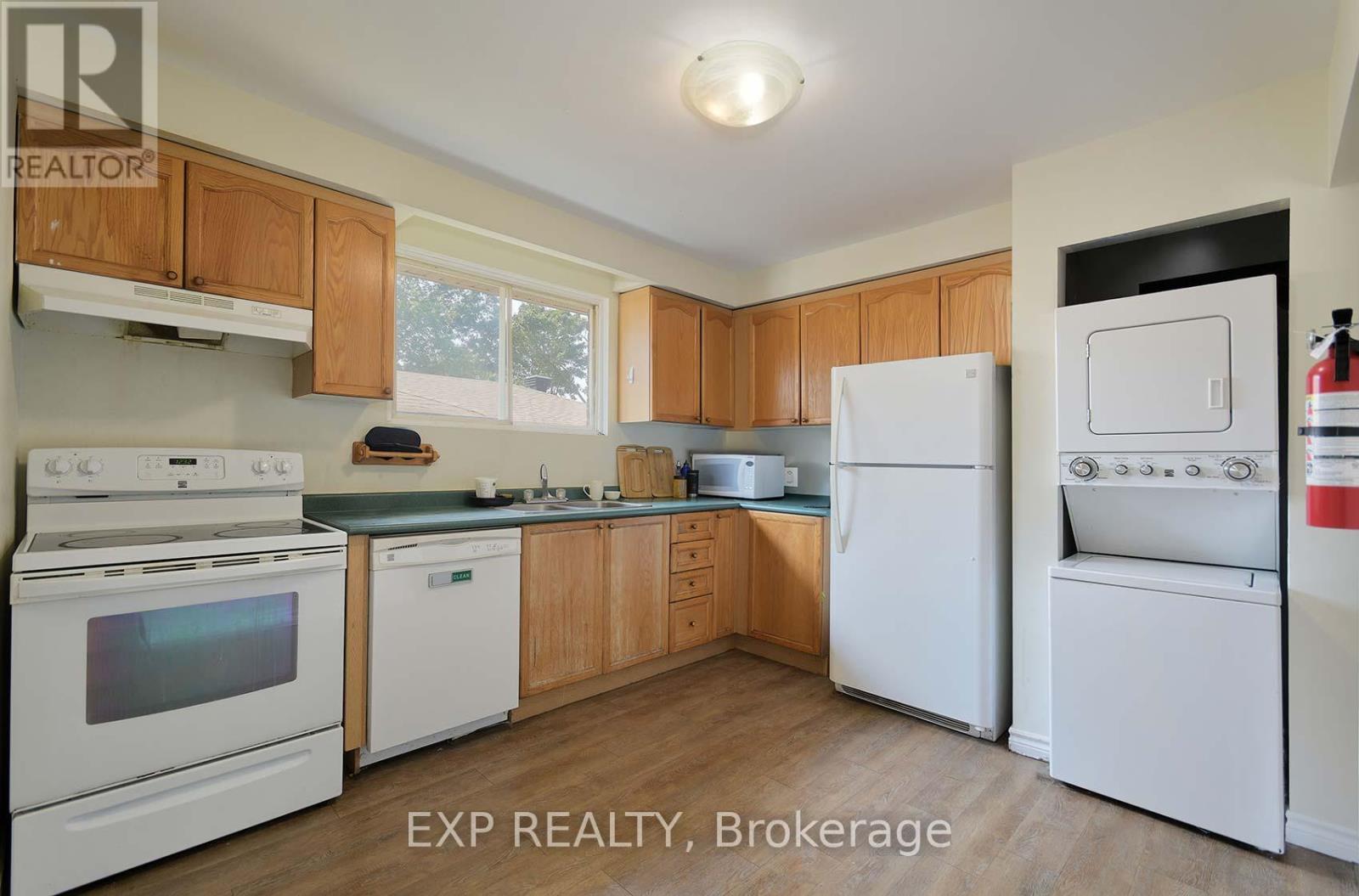 Property at 260 COOK STREET image 5