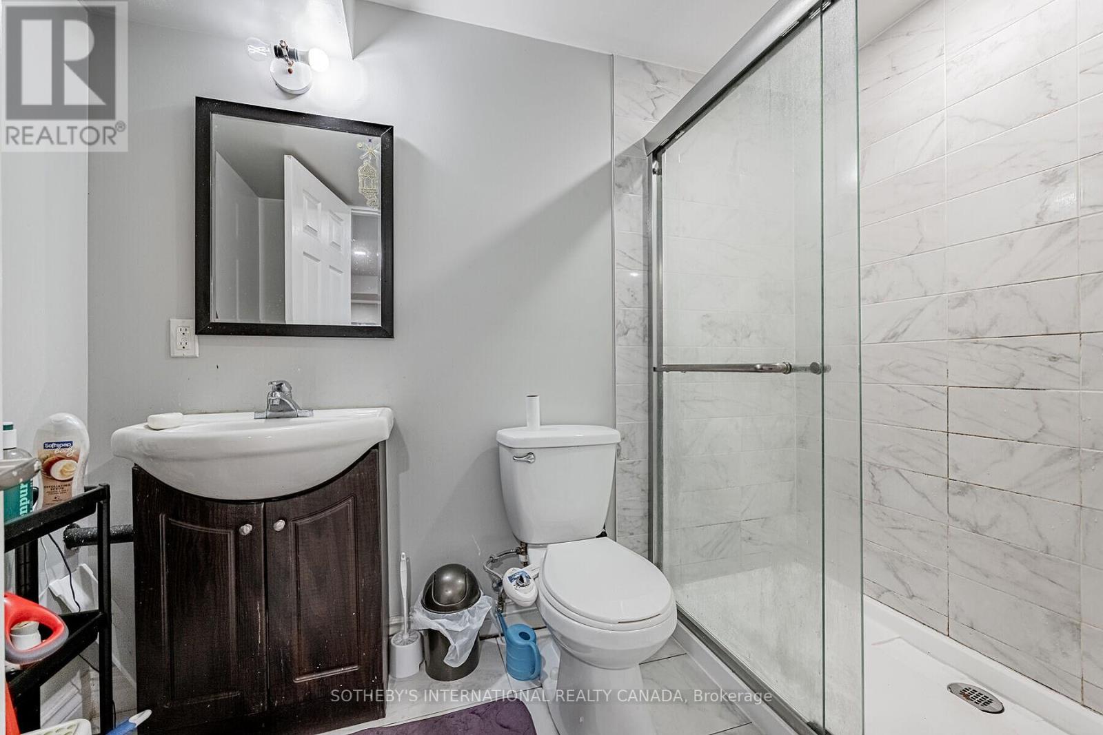 5930 Bassinger Place, Mississauga, Ontario  L5M 6K5 - Photo 32 - W12340527