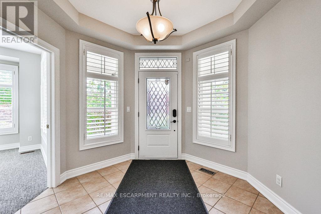 Property at 597 HANCOCK WAY image 5