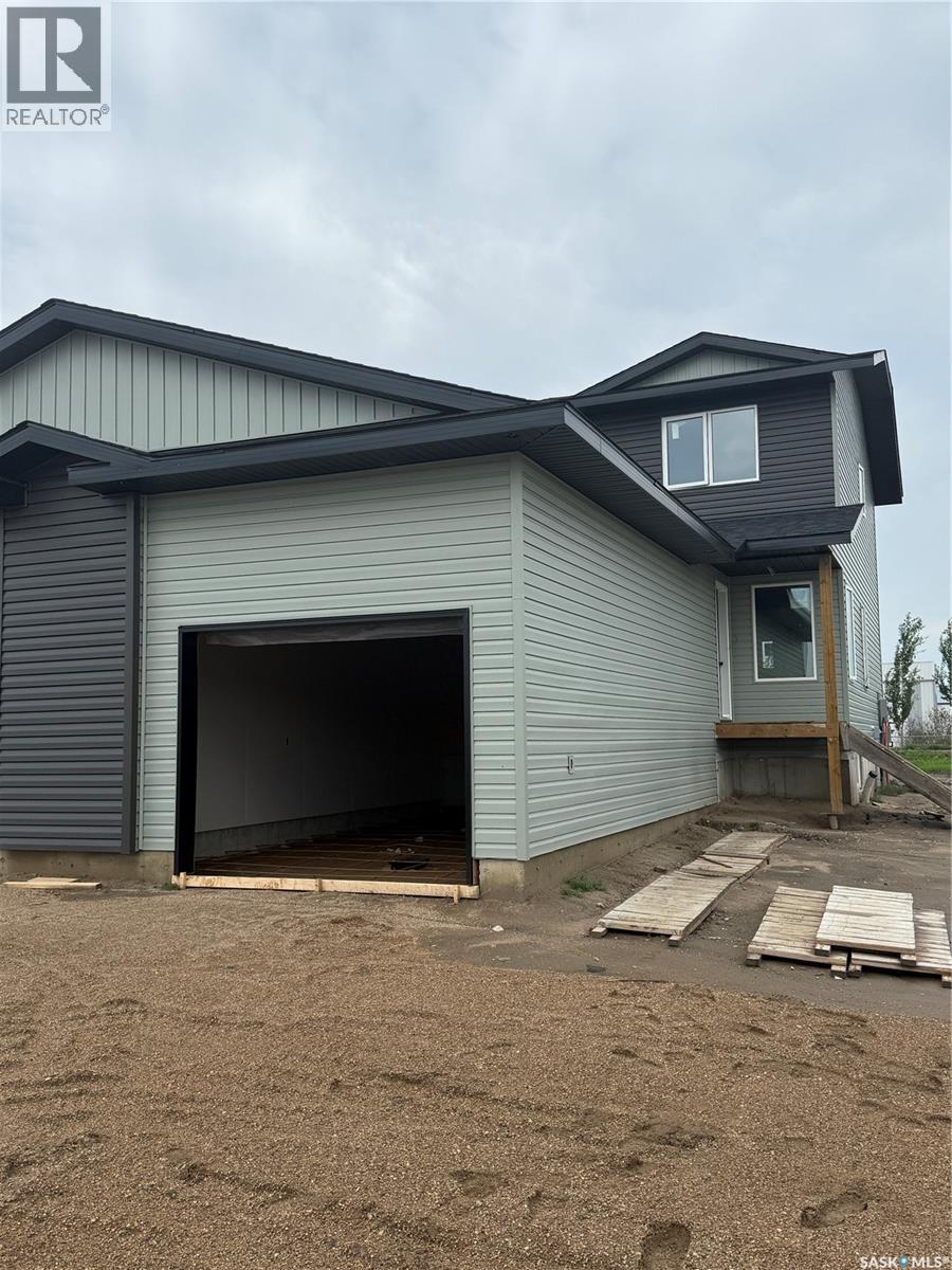 240 Froese Crescent, Warman, Saskatchewan  S0K 4S0 - Photo 1 - SK015171