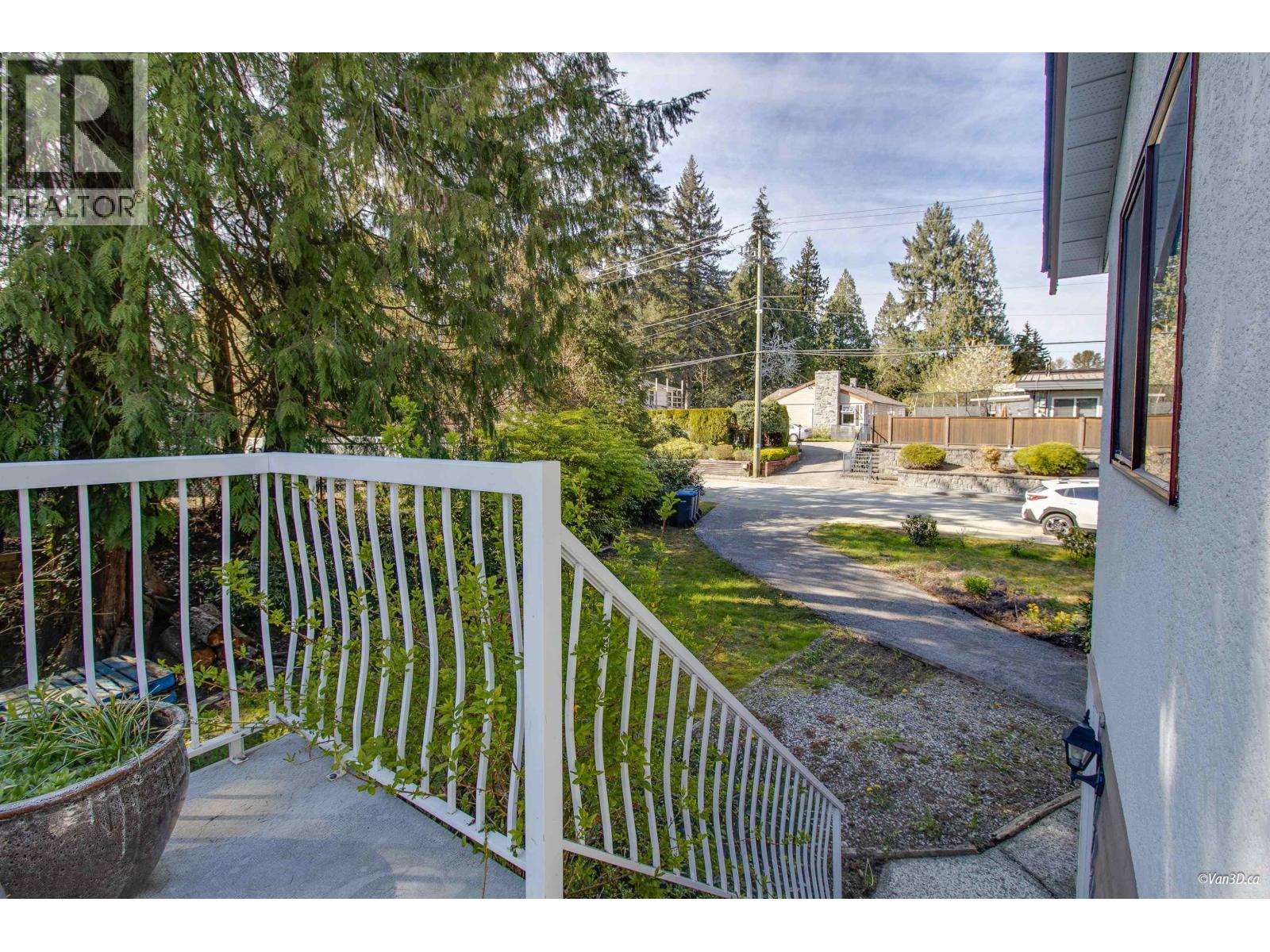 3497 Hastings Street, Port Coquitlam, British Columbia  V3B 4N2 - Photo 5 - R3036468