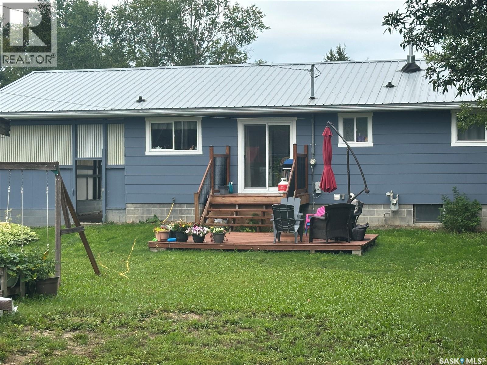105 6th Avenue S, Big River, Saskatchewan  S0J 0E0 - Photo 27 - SK998599