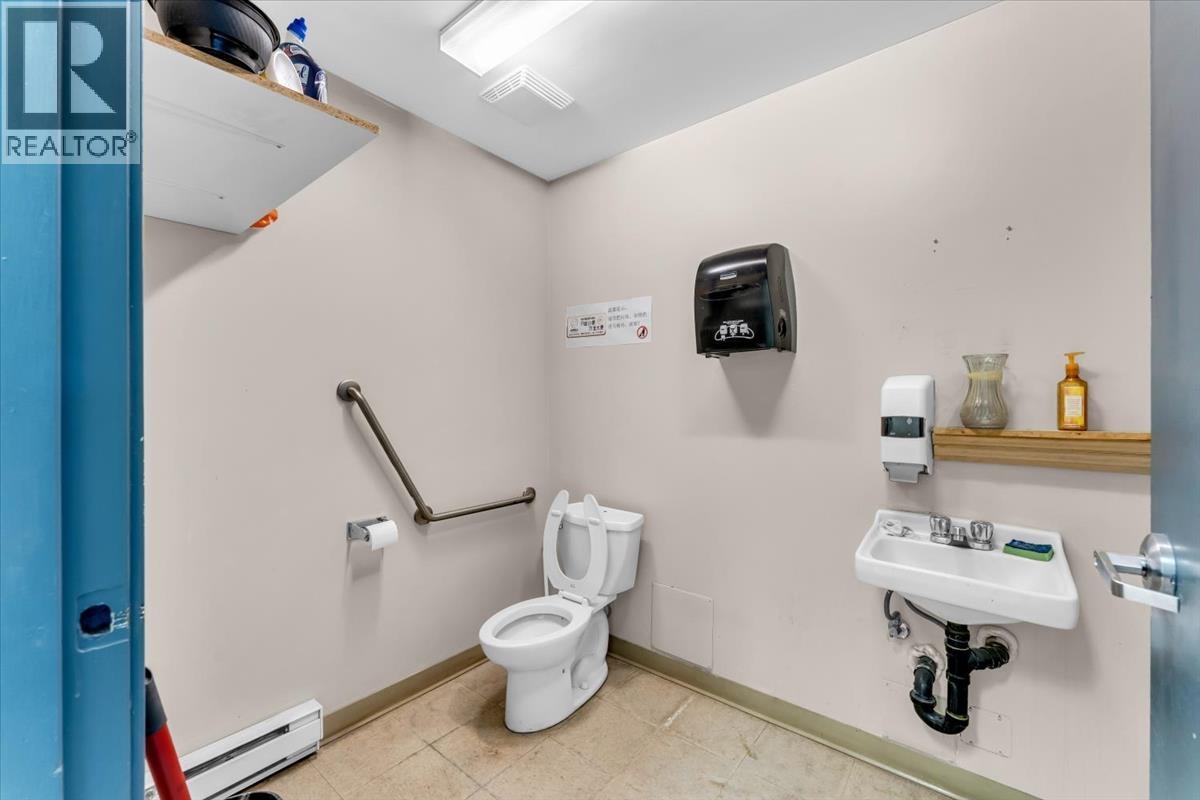 105 7225 Brown Street, Delta, British Columbia  V4G 1G5 - Photo 6 - C8071393