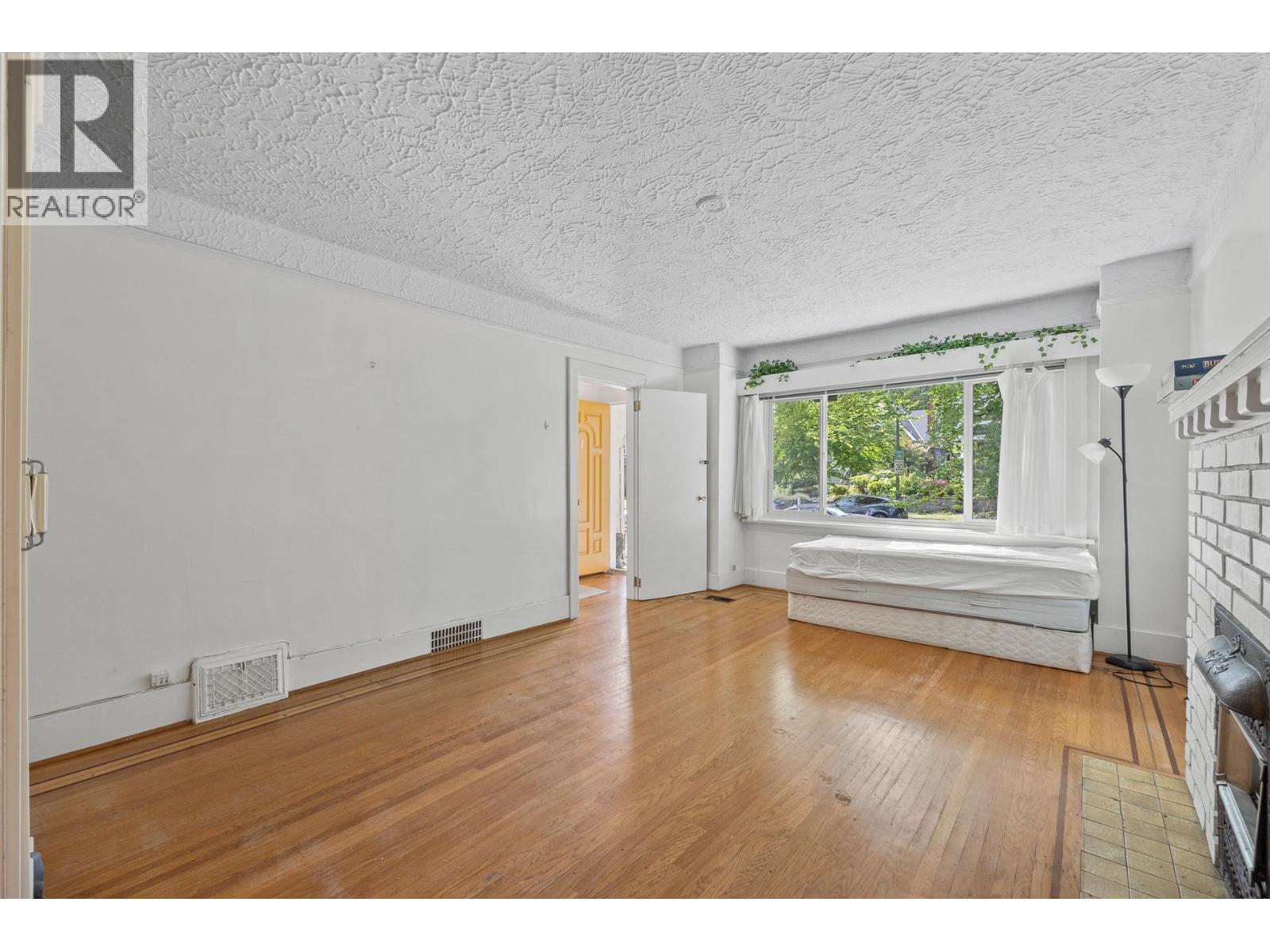 3579 W 18th Avenue, Vancouver, British Columbia  V6S 1A9 - Photo 6 - R3035932