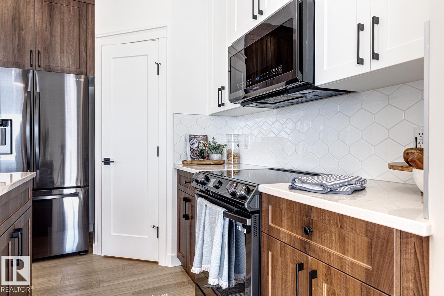 301 Juniper Cv, Leduc, Alberta  T9E 1S7 - Photo 8 - E4443103