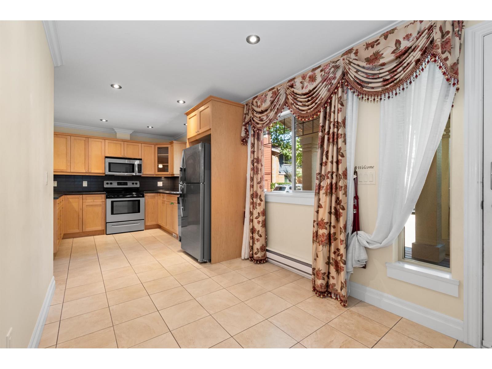 24 5960 Cowichan Street, Garrison Crossing, Chilliwack, British Columbia  V2R 0L6 - Photo 4 - R3036522