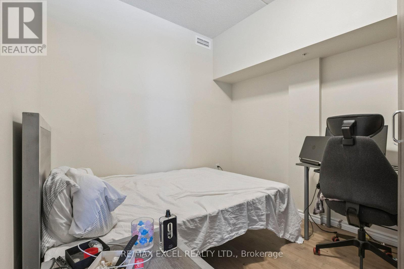 G607 - 275 Larch Street, Waterloo, Ontario  N2L 3R2 - Photo 17 - X12340624